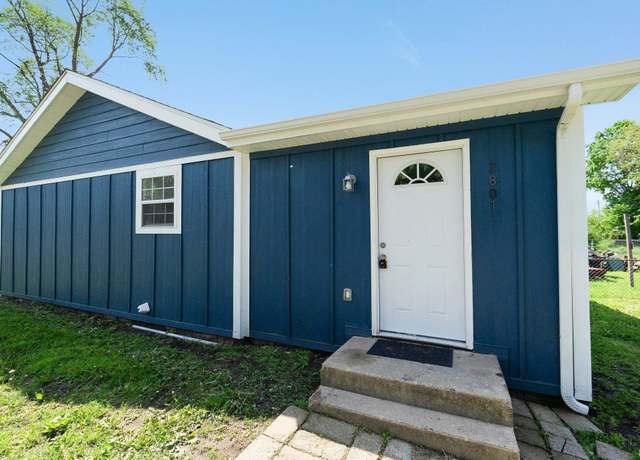 Property at 2801 S Franklin St, Muncie, IN 47302, 3 beds, 1.5 baths