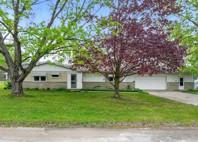 Property at 1636 N Terrace Hills Rd, Kendallville, IN 46755, 3 beds, 2 baths