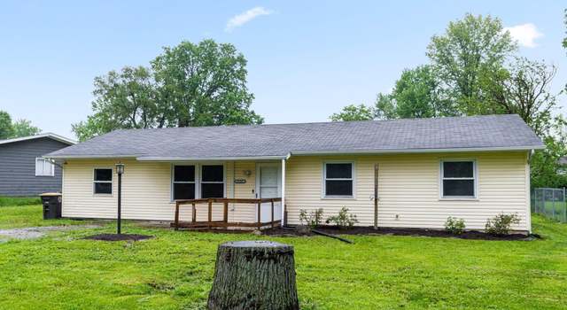 Photo of 8221 Sunny Ln, Fort Wayne, IN 46835