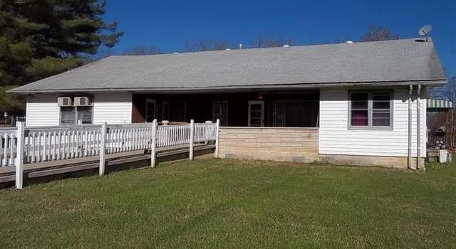 Photo of 25 Jefferson St, Heltonville, IN 47436