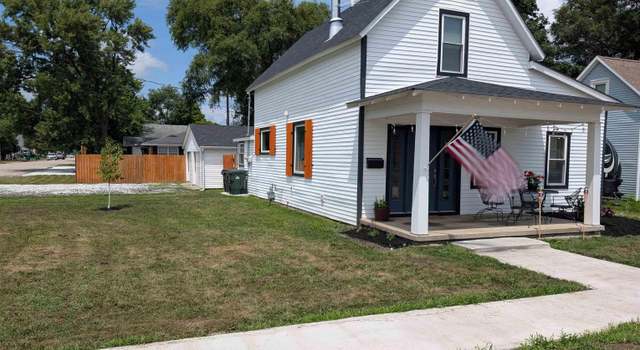 Photo of 29 W Peterson St, Otterbein, IN 47970