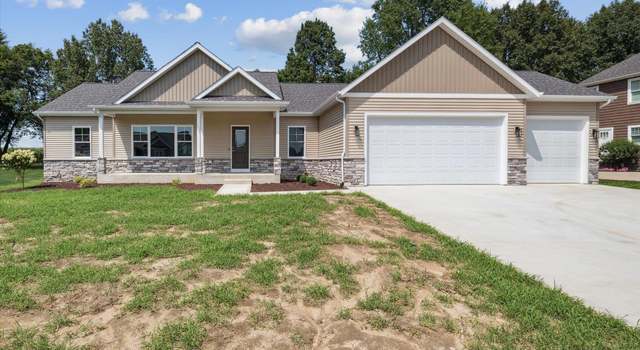 Photo of 2440 Hillcrest Ave, Plymouth, IN 46563