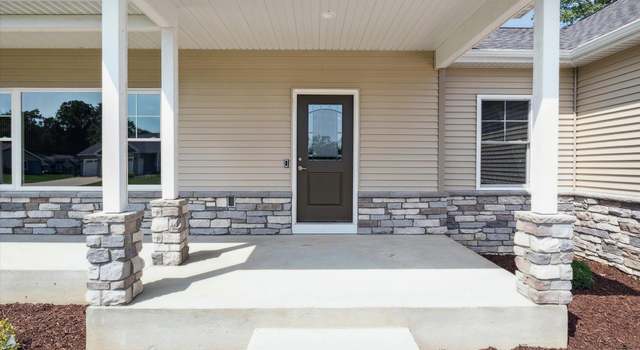 Photo of 2440 Hillcrest Ave, Plymouth, IN 46563
