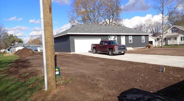 Photo of 714 Markle St, Elkhart, IN 46517