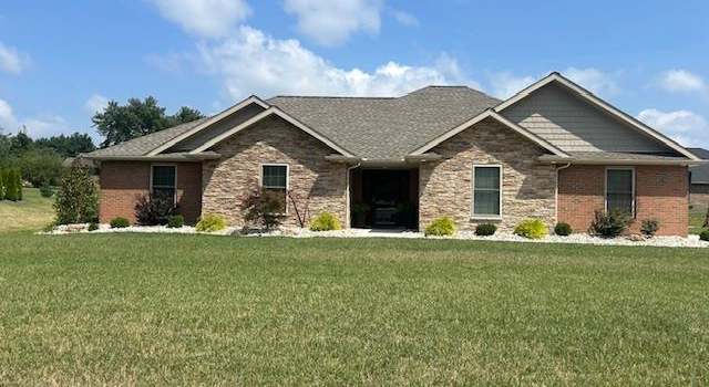Photo of 855 Reyling Dr, Jasper, IN 47546