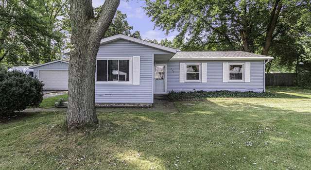 Photo of 705 W Adams St, Osceola, IN 46561