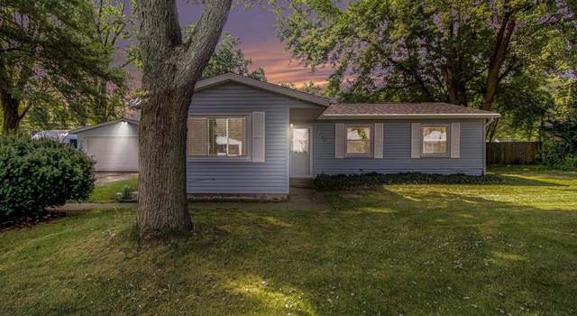 Photo of 705 W Adams St, Osceola, IN 46561