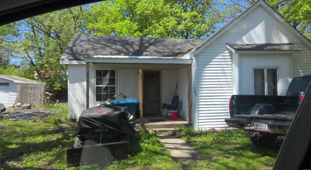 Photo of 303 N Washington St, Monroeville, IN 46773