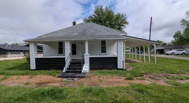 Photo of 440 E Adams St, Wheatland, IN 47597
