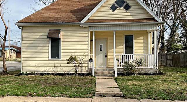 Photo of 810 E Vincennes St, Linton, IN 47441