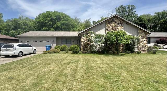 Photo of 1212 Glenwick Dr, Logansport, IN 46947
