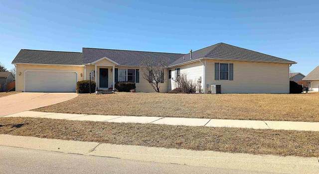 Photo of 981 Spring Crossing Dr, Middlebury, IN 46540