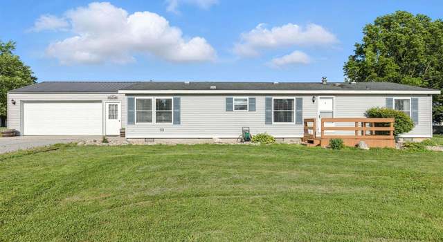 Photo of 305 Hart St, Saint Joe, IN 46785