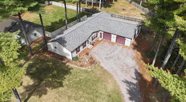 Photo of 2666 E Pine Dr, Warsaw, IN 46582