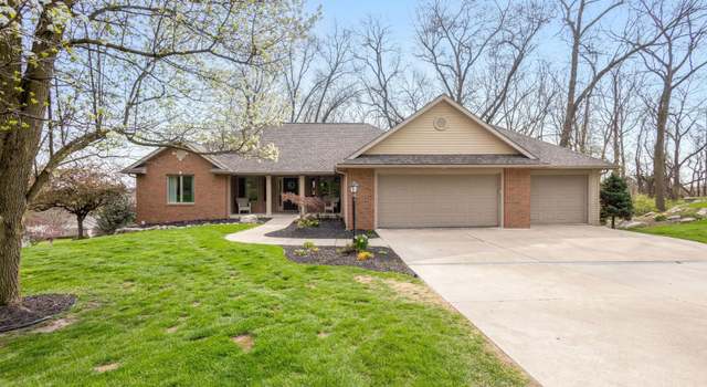 Photo of 225 Greenfield Dr, Middlebury, IN 46540