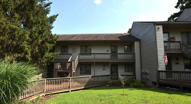 Photo of 2008 E Waters Edge Dr, Bloomington, IN 47401