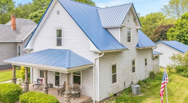 Photo of 251 N Plank St, Rossville, IN 46065