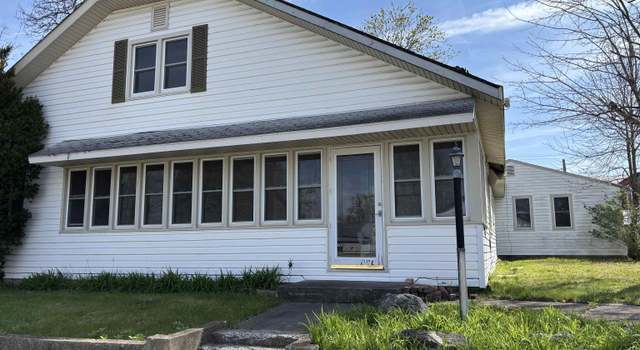Photo of 103 N Main St, Pine Village, IN 47975