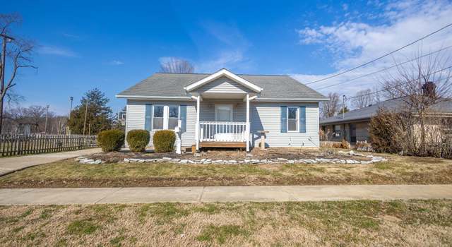 Photo of 2123 Park Ave, Bedford, IN 47421