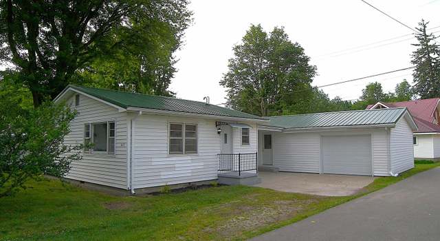 Photo of 607 E Walnut St, Akron, IN 46910