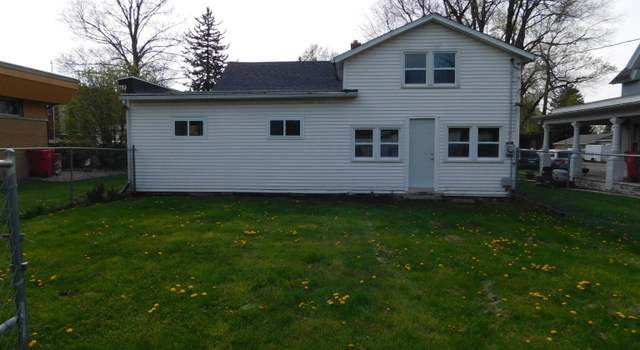 Photo of 310 N Broadway St, Mentone, IN 46539