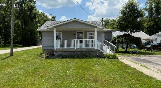 Photo of 1825 E 1700 Rd, Summitville, IN 46070