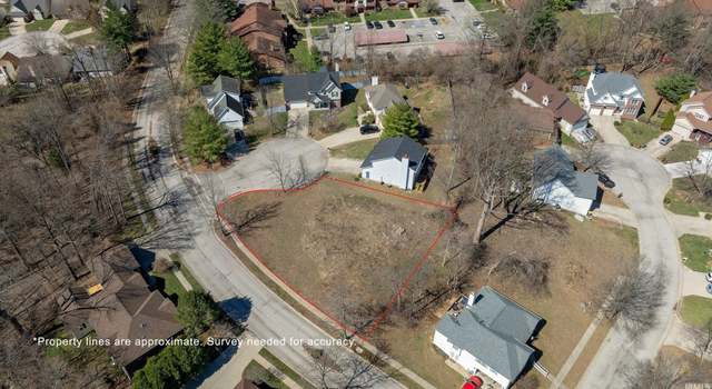 Photo of 1017 E Erin Ct, Bloomington, IN 47401