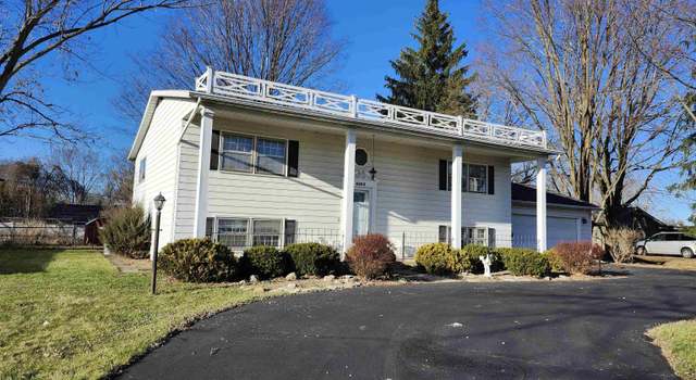 Photo of 8805 Maravilla Dr, Fort Wayne, IN 46815