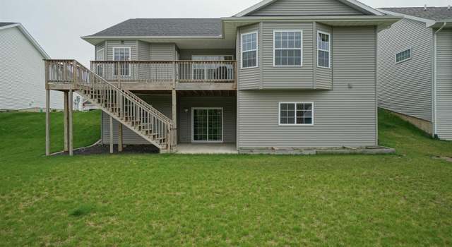 Photo of 2671 Pine Cone Ln, Warsaw, IN 46582