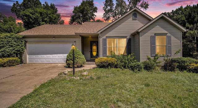 Photo of 2207 Oakwood Park Dr, South Bend, IN 46628
