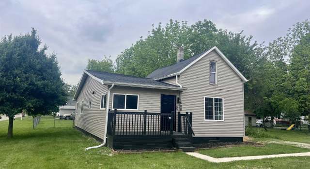 Photo of 608 W Polywood Way, Syracuse, IN 46567