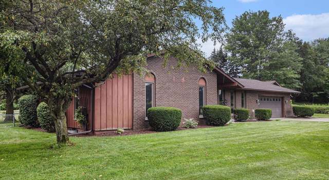 Photo of 13322 State Line Rd, Granger, IN 46530