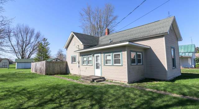 Photo of 515 W High St, Redkey, IN 47373