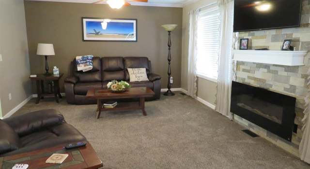 Photo of 9952 N Happiness Dr, Syracuse, IN 46567