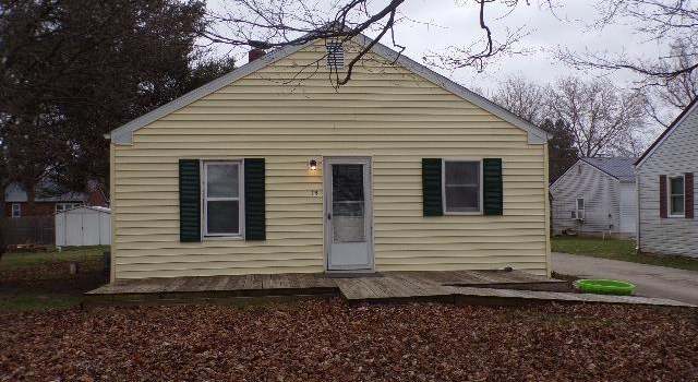 Photo of 13 S Colonial Park Dr, Marion, IN 46953