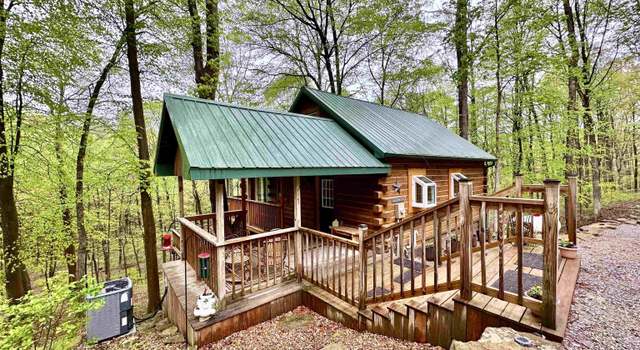 Photo of 10445 Twin Pines Ln, Birdseye, IN 47513