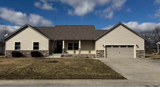 Photo of 226 Clover Ln, Monroe, IN 46772
