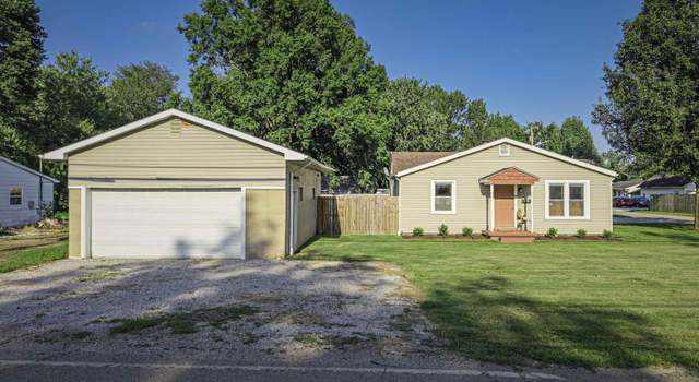 Photo of 2820 S Weinbach Ave, Evansville, IN 47714