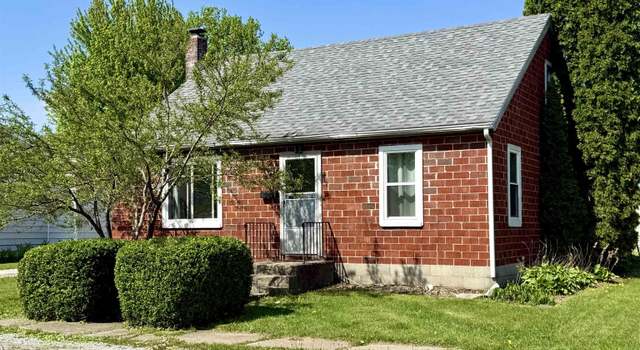 Photo of 707 S Division St, Flora, IN 46929