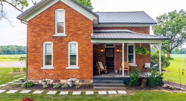 Photo of 813 S 300 West Rd, Albion, IN 46701
