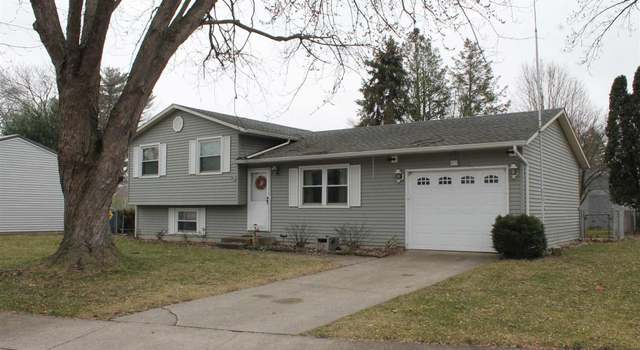 Photo of 4009 Pleasant Point Ct, Mishawaka, IN 46544