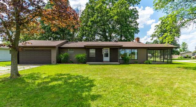 Photo of 5325 Eicher Dr, Fort Wayne, IN 46835