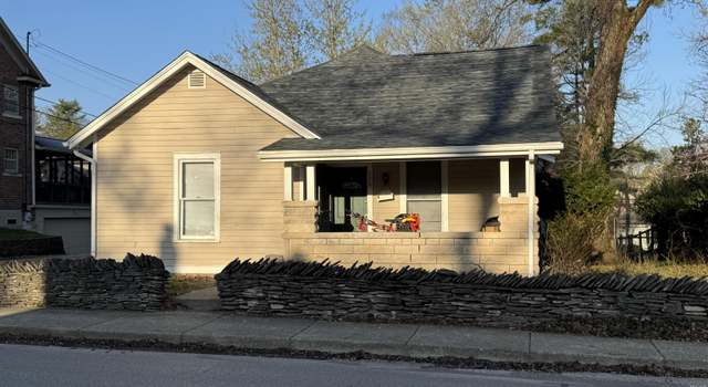 Photo of 520 S Eagleson Ave, Bloomington, IN 47401