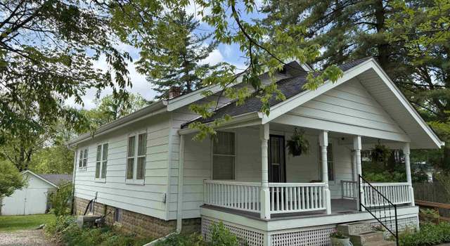 Photo of 1406 E Hillside Dr, Bloomington, IN 47401