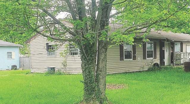 Photo of 130 S California St, Jasonville, IN 47438