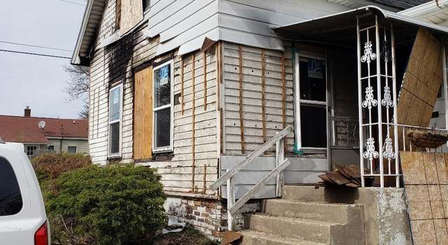 Photo of 516 York St, Michigan City, IN 46360