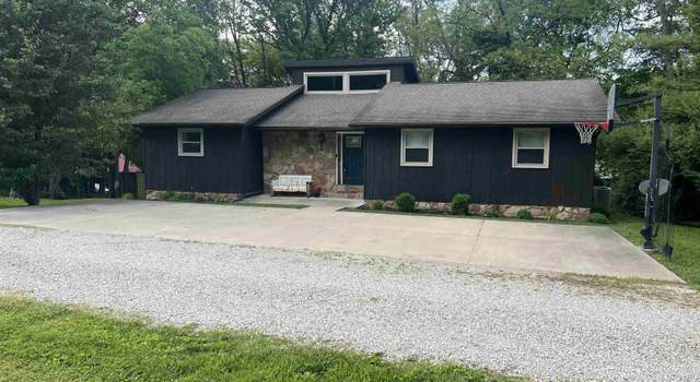 Photo of 532 W Poplar Ave, Princeton, IN 47670