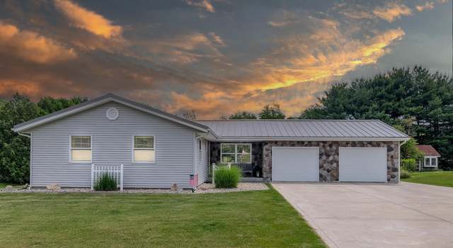 Photo of 906 N Townline Rd Rd, Lagrange, IN 46761
