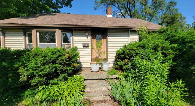 Photo of 814 S Main St, Kendallville, IN 46755