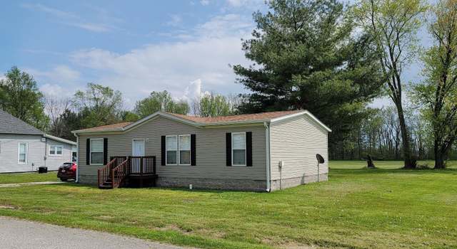 Photo of 317 W Main St, Sandborn, IN 47578